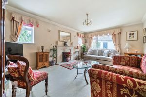 Lounge- click for photo gallery